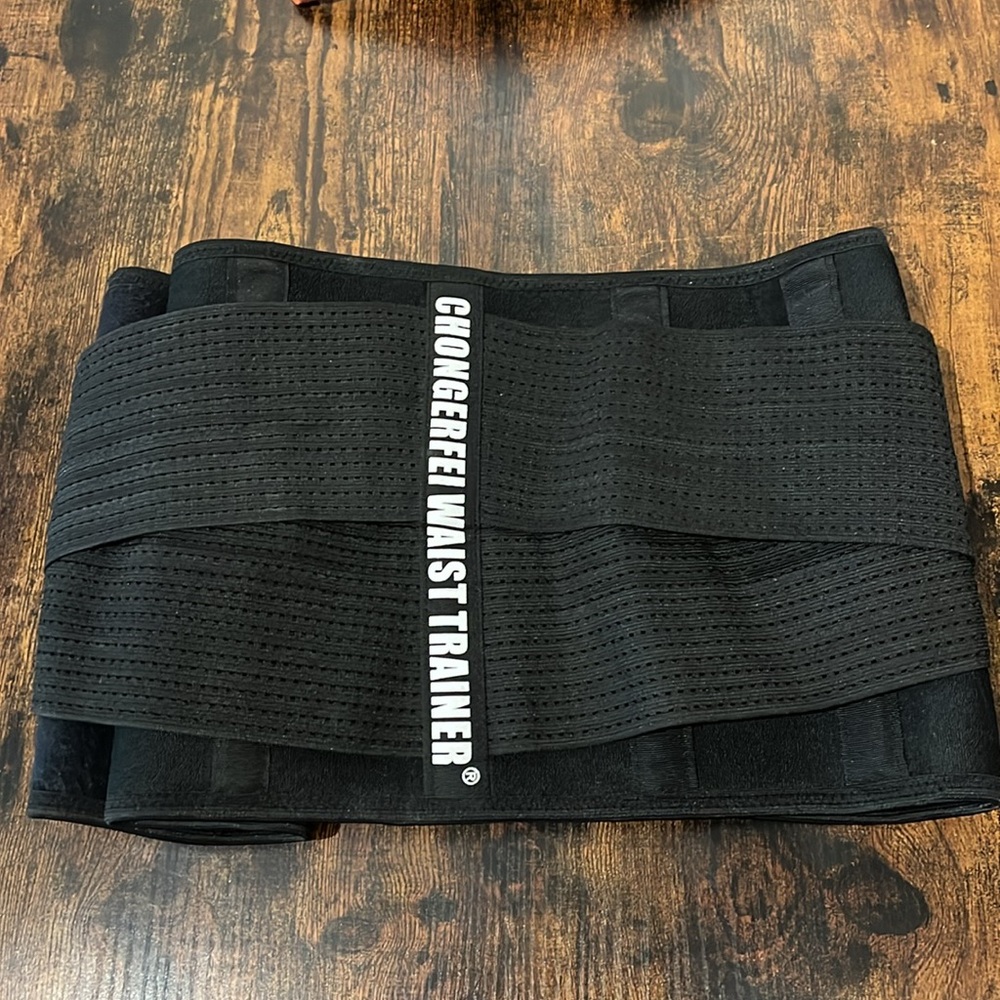 ChongErfei waist trainer